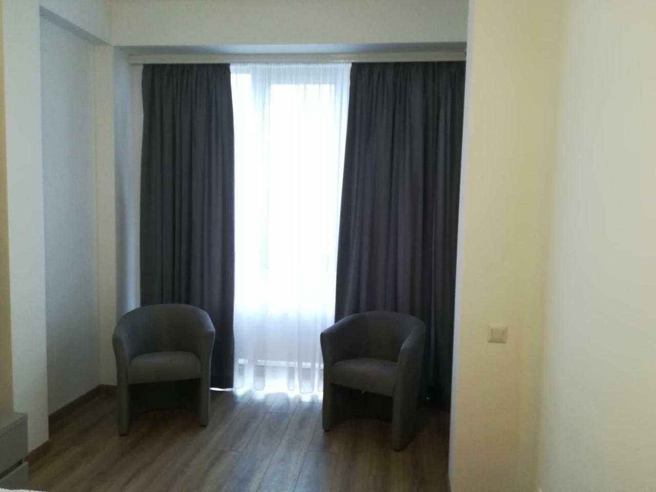 Apartment Lev Tolstoy 63 Chişinău Eksteriør billede